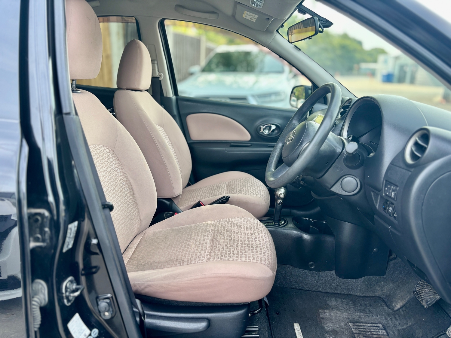 Nissan Micra 2013 - Cars