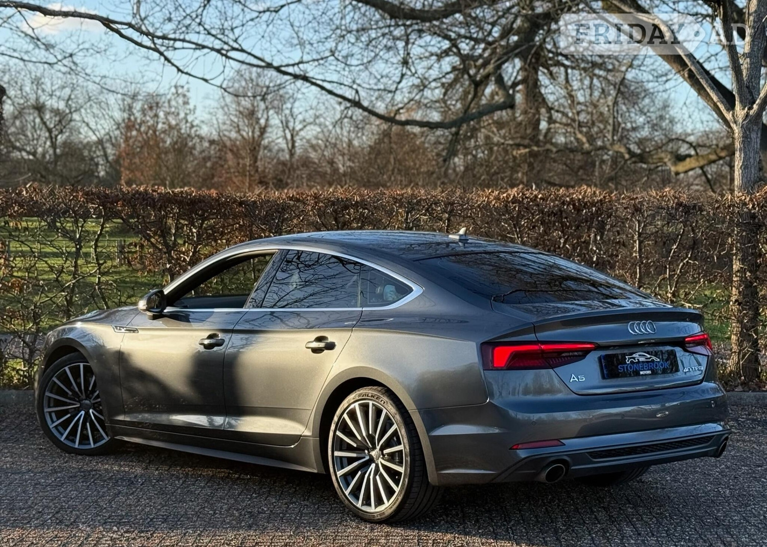 [ berth ]Audi A5