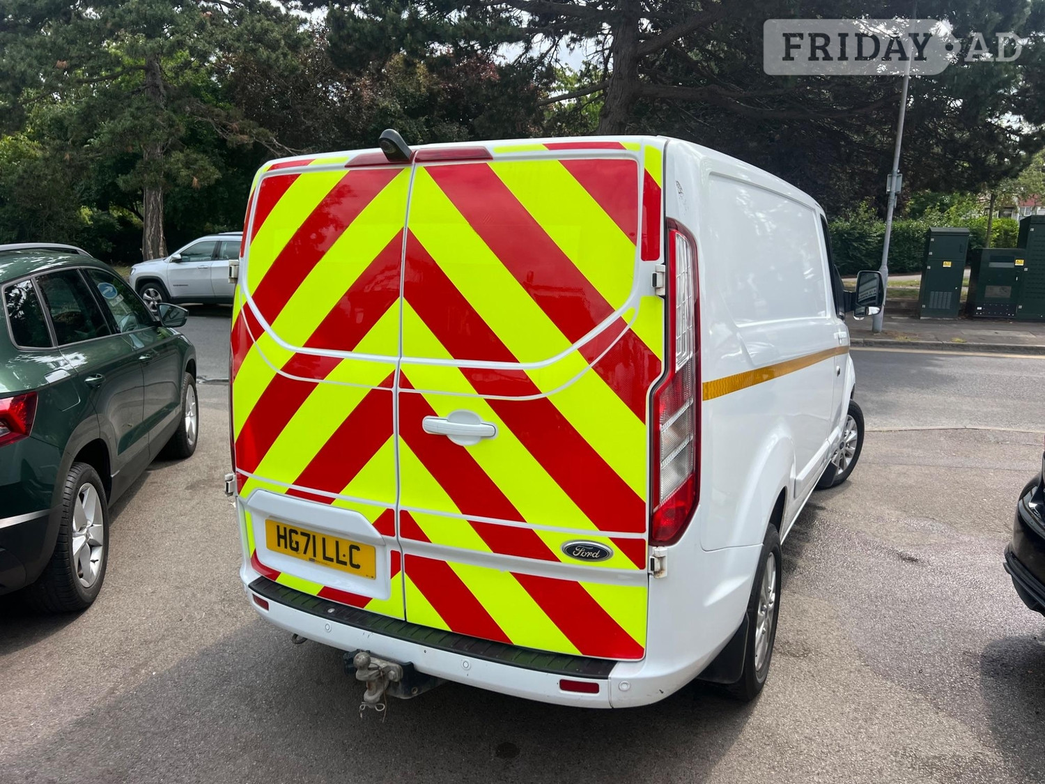 [ berth ]Ford Transit Custom