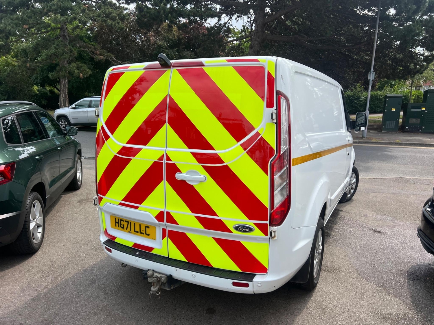 [ berth ]Ford Transit Custom