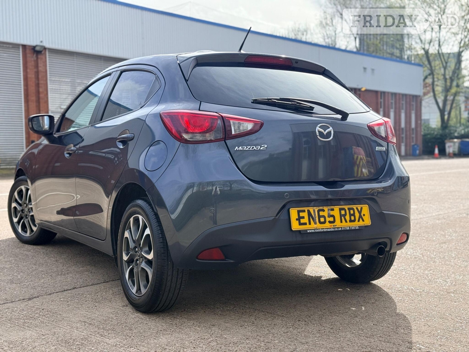 [ berth ]Mazda Mazda2
