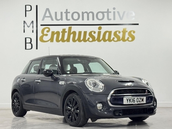 Mini Hatch 2016