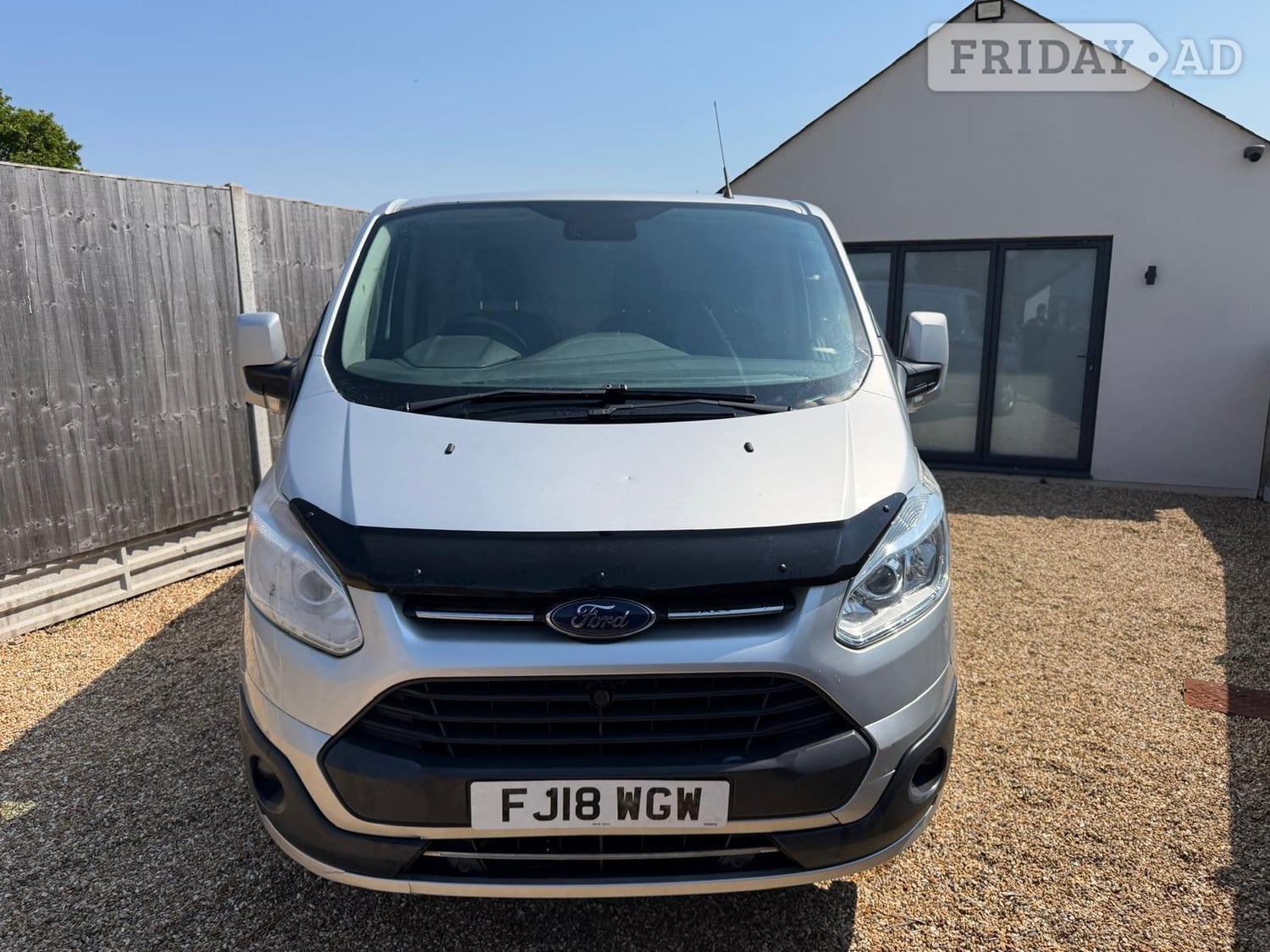 [ berth ]Ford Transit Custom