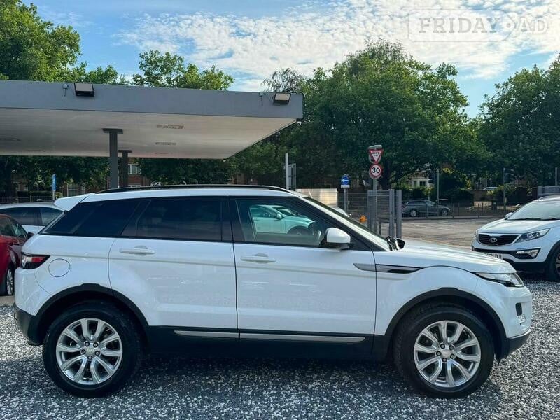 [ berth ]Land Rover Range Rover Evoque