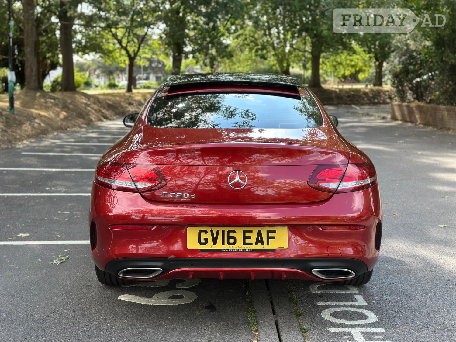 Mercedes-Benz C Class 2016 - Cars in Uxbridge