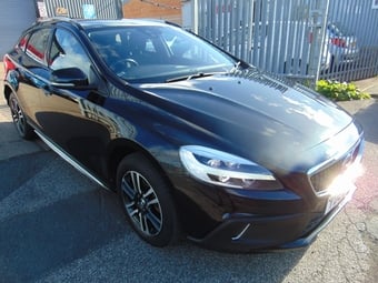 Volvo V40 Cross Country 2016