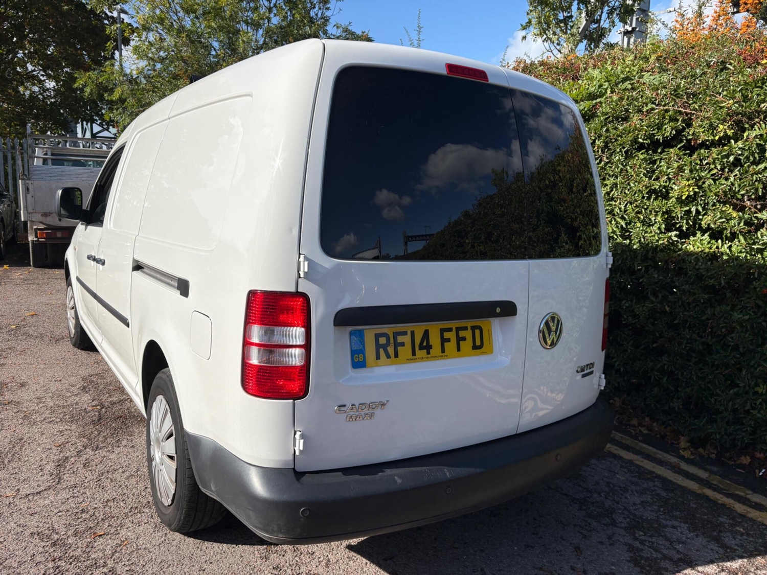 Volkswagen Caddy Maxi 2014 - Vans & Commercial Vehicles in Swindon