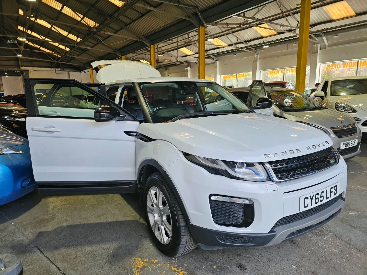 Land Rover Range Rover Evoque 2015 - Cars