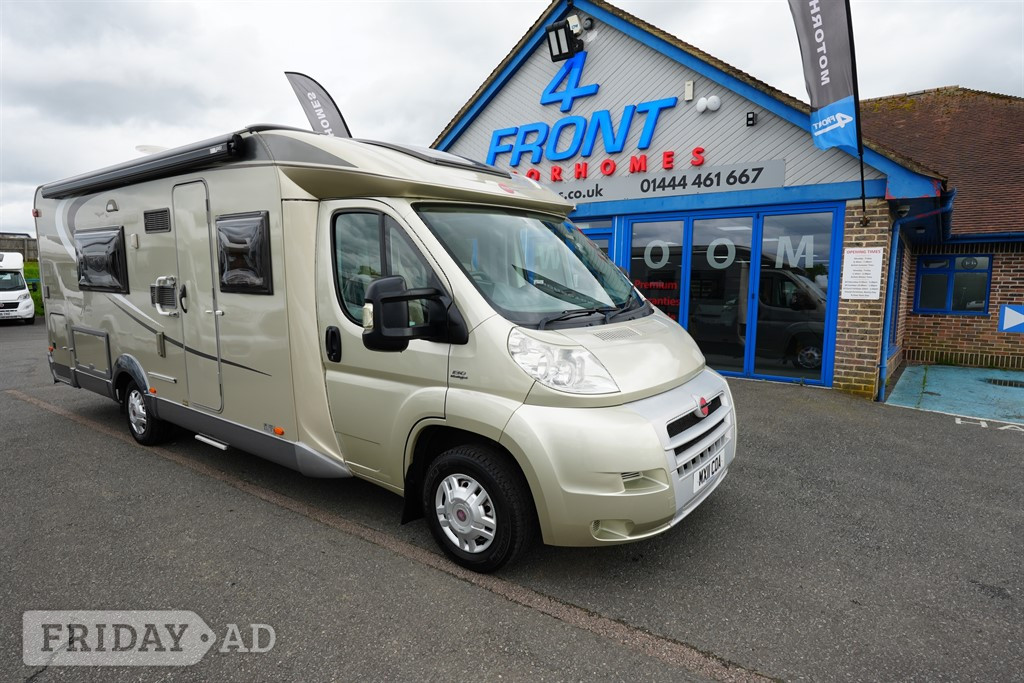 Burstner Nexxo T720 2011 for sale in Haywards Heath