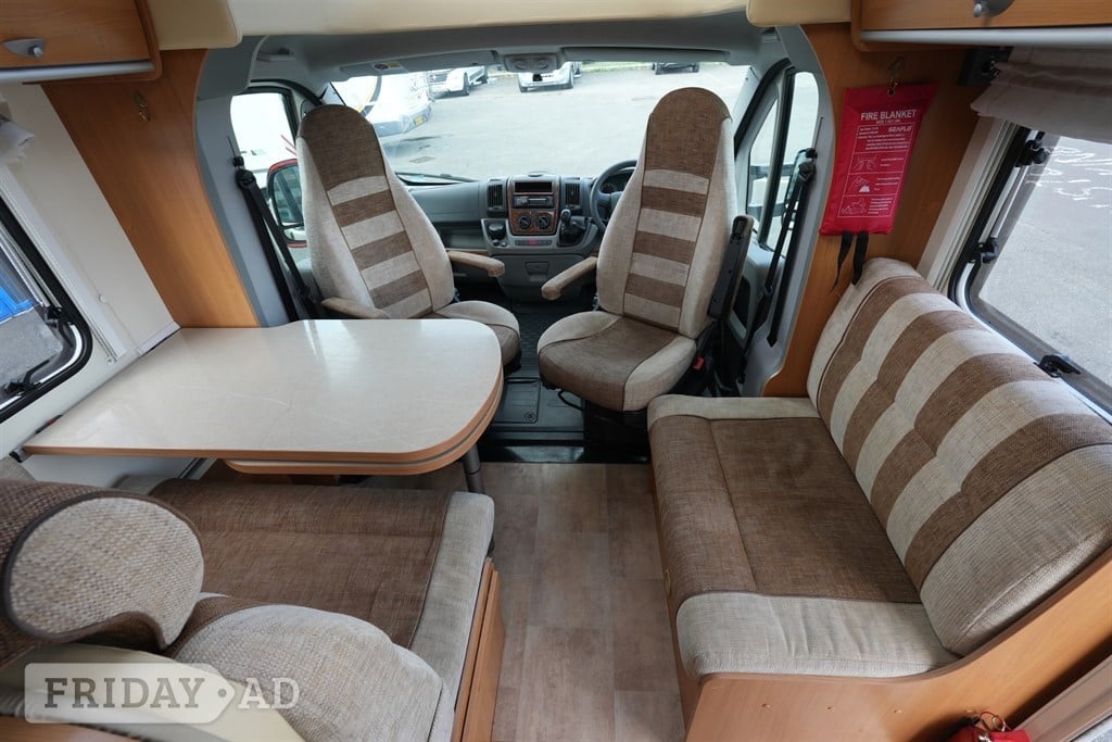 Burstner Nexxo T720 2011 for sale - Motorhomes & Caravans in Haywards Heath