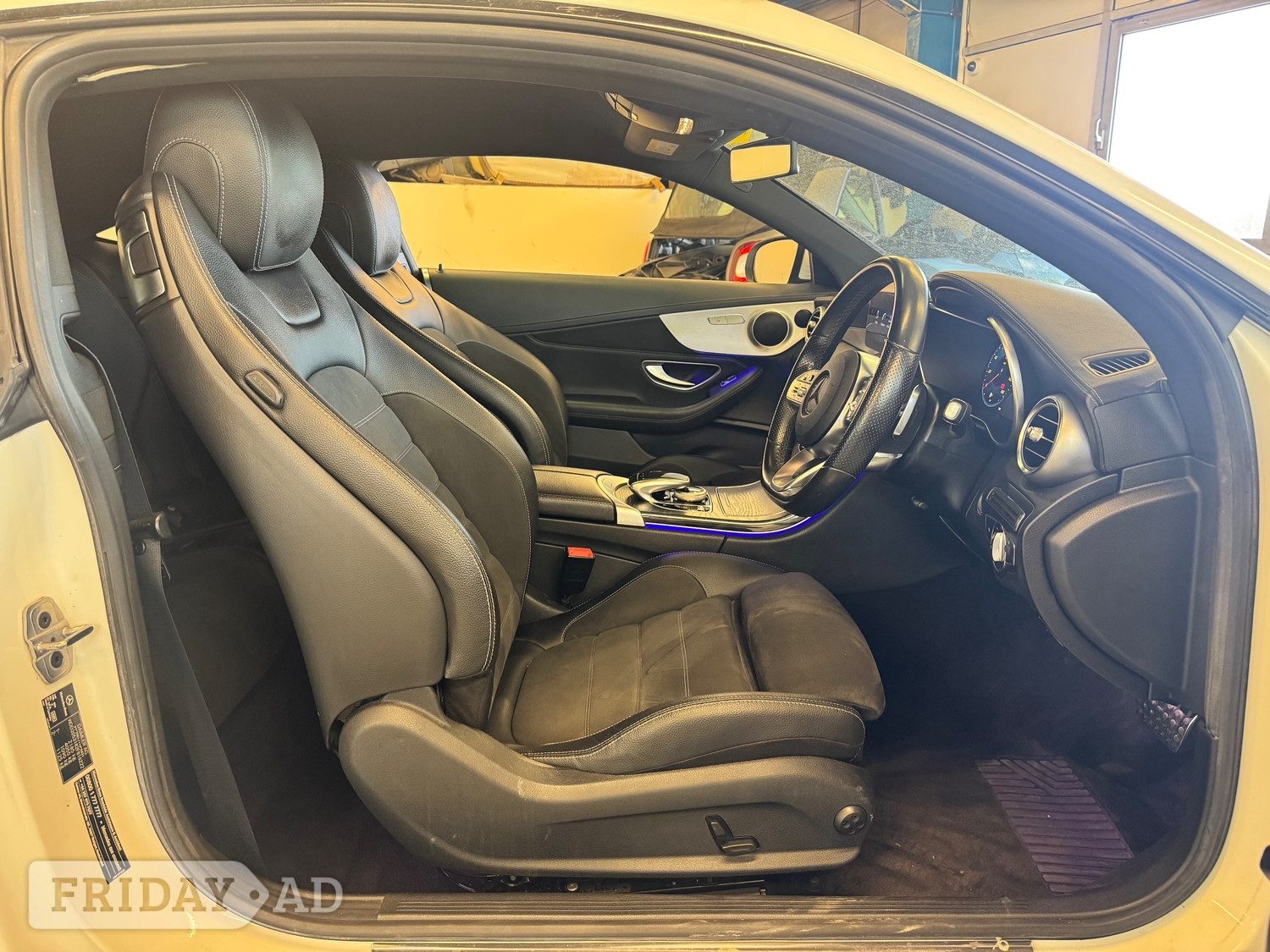 Mercedes-Benz C Class 2019 - Cars in Hillingdon