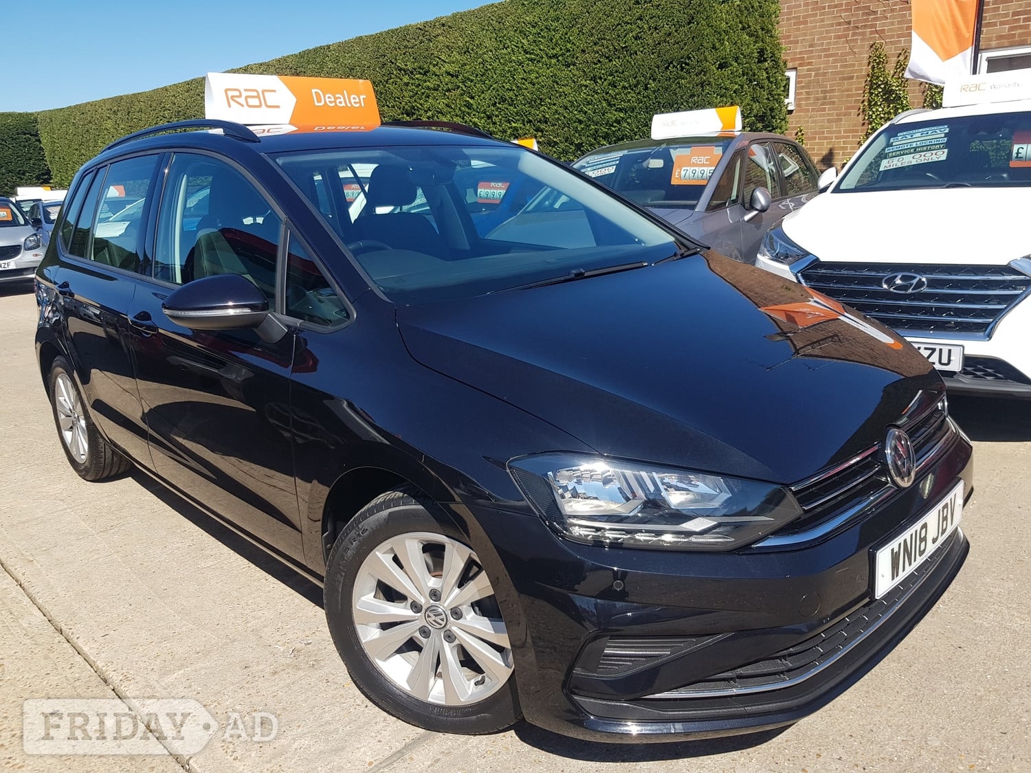 [ berth ]Volkswagen Golf SV