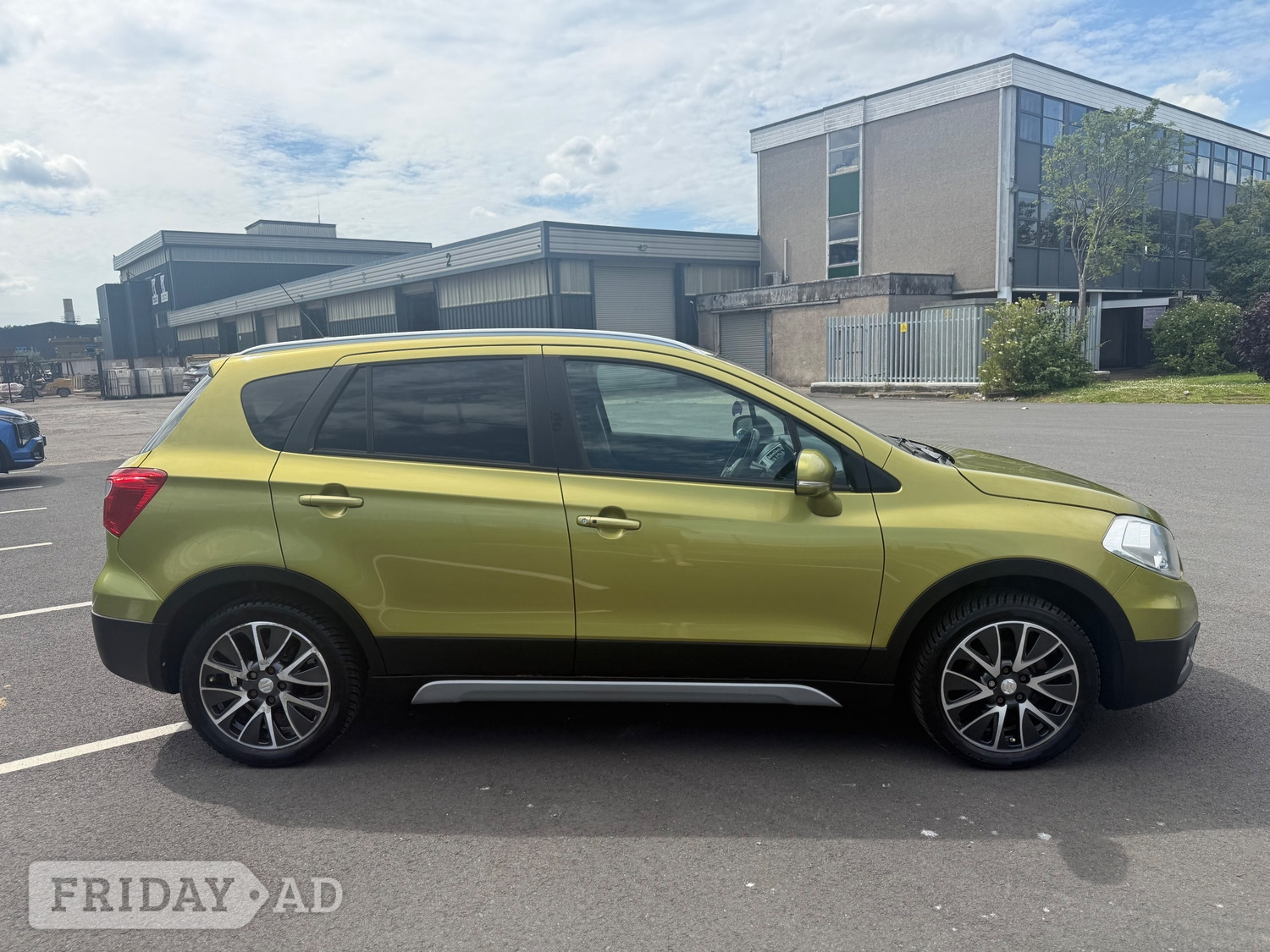 [ berth ]Suzuki SX4