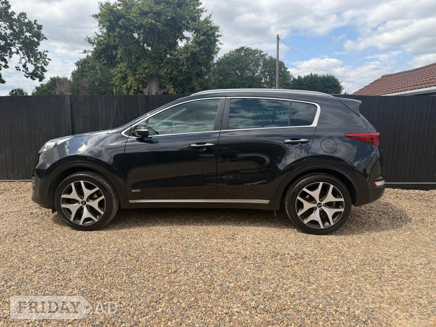 [ berth ]Kia Sportage