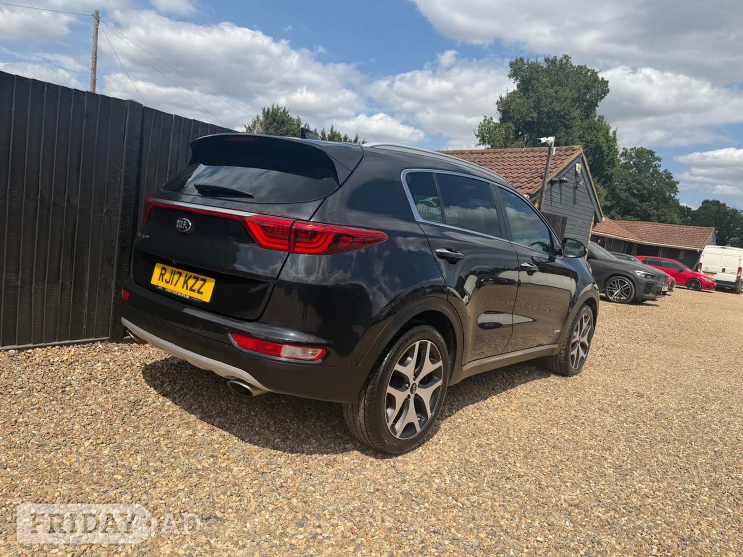 Kia Sportage 2017 - Cars in Addlestone