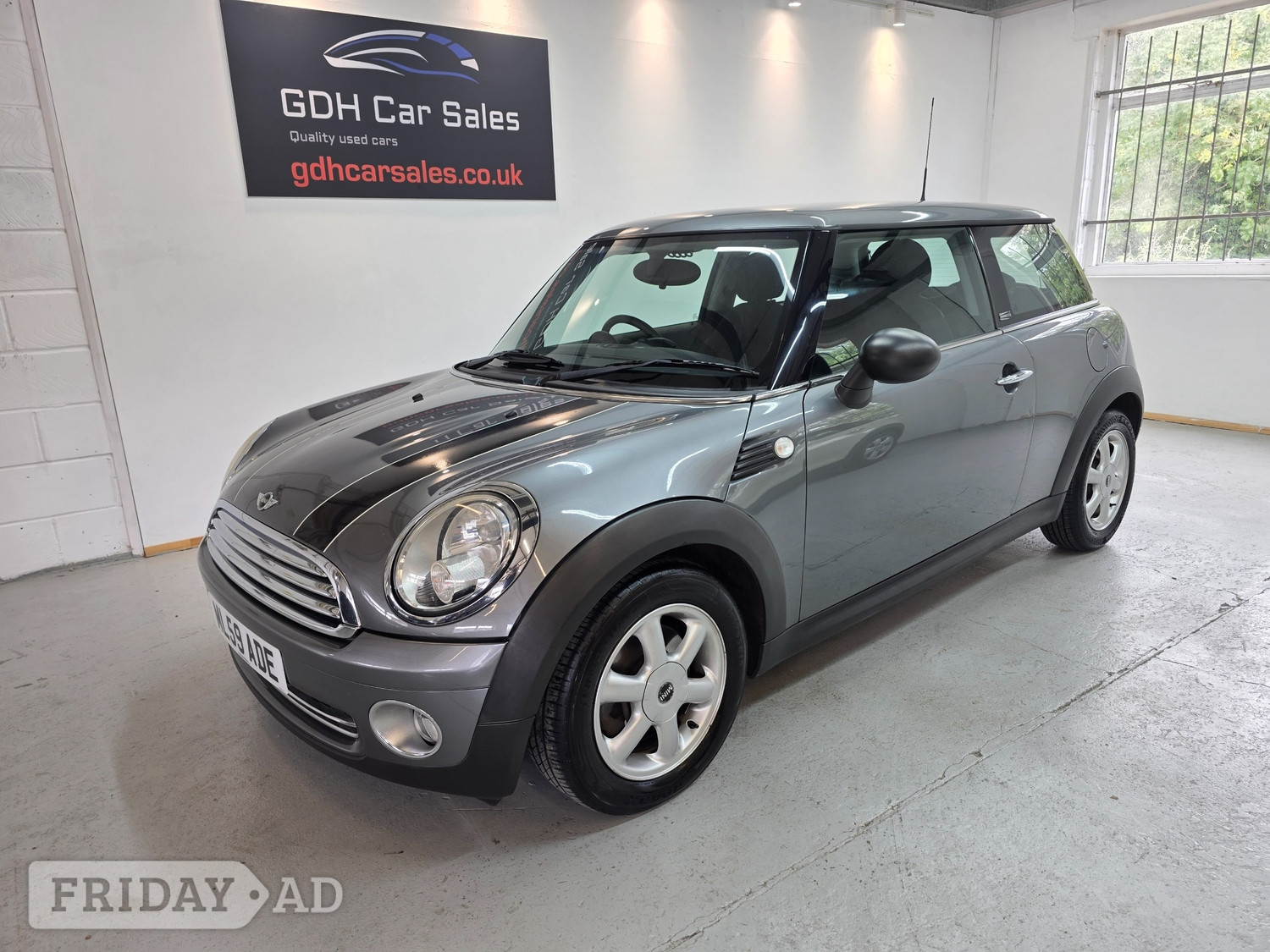 Mini Hatch 2009 in Storrington