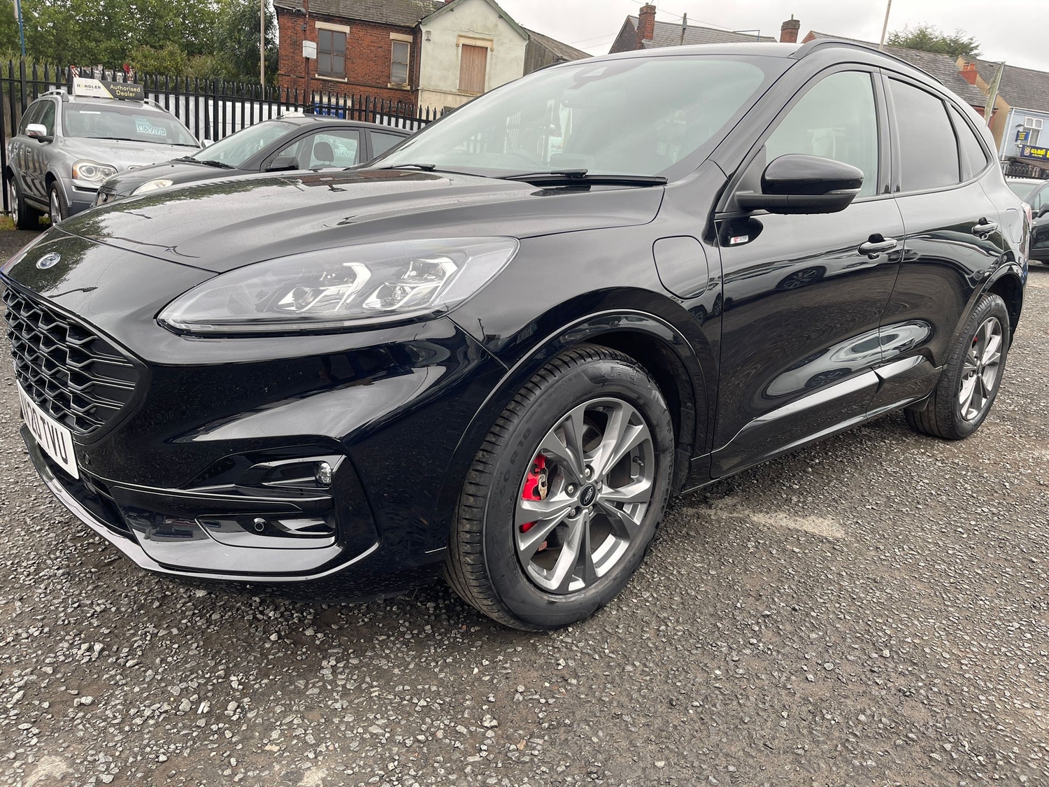 [ berth ]Ford Kuga