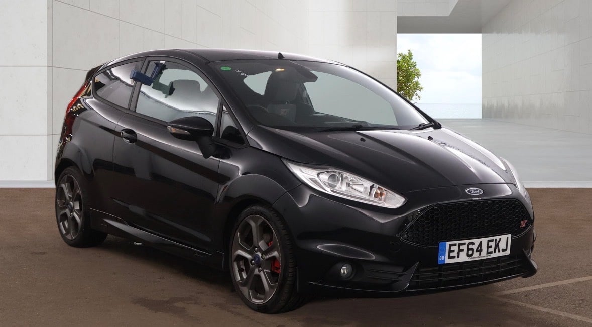 Ford Fiesta 2015 - Cars in Lochgelly