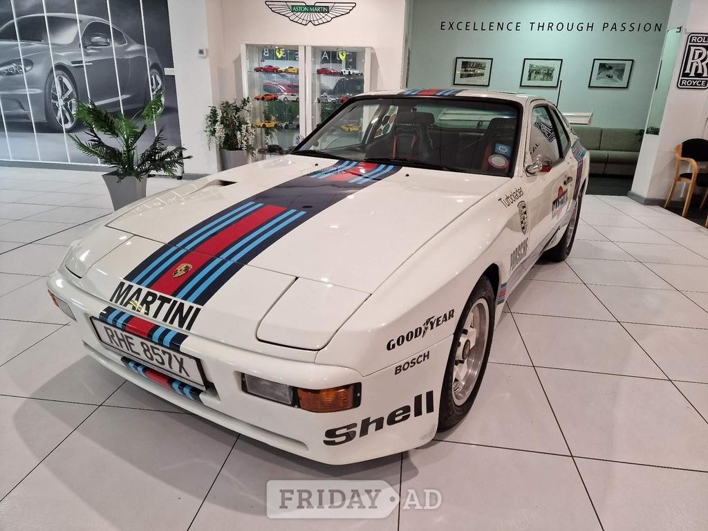 [ berth ]Porsche 924