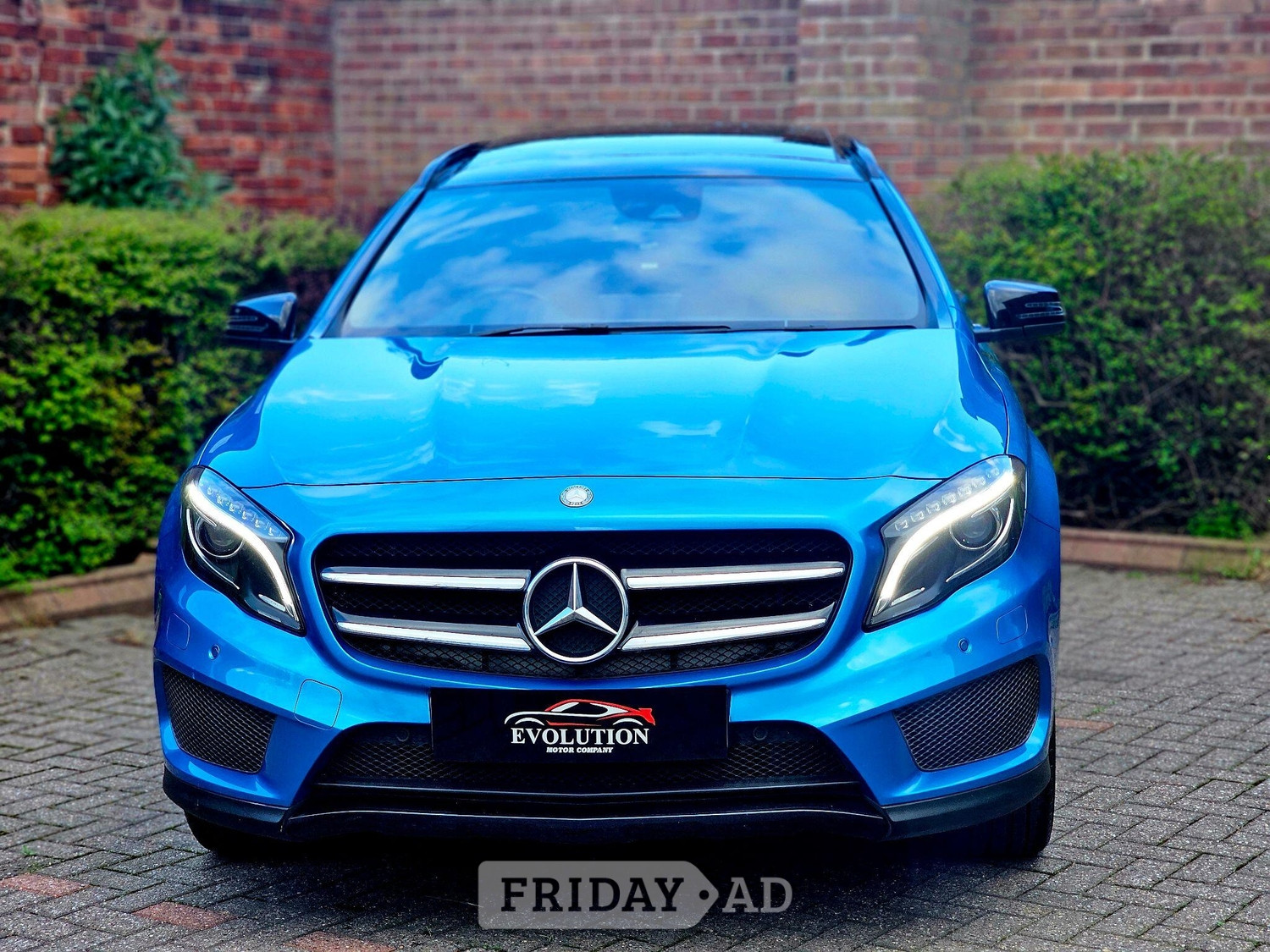 [ berth ]Mercedes-Benz GLA