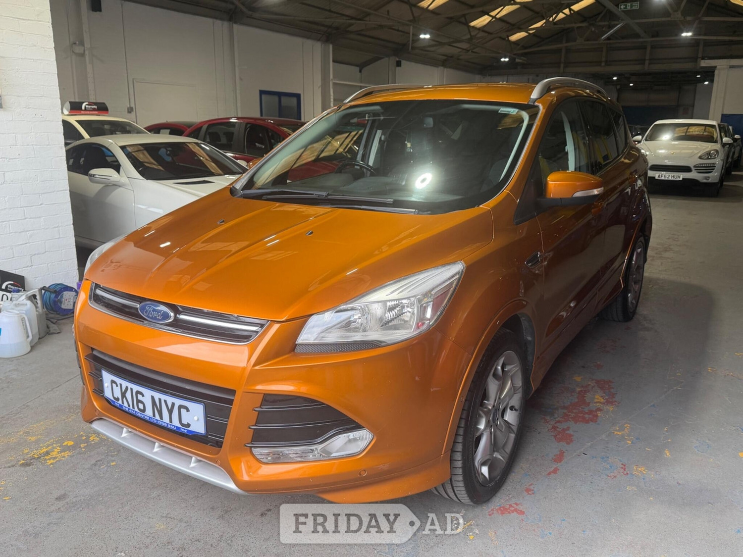 [ berth ]Ford Kuga