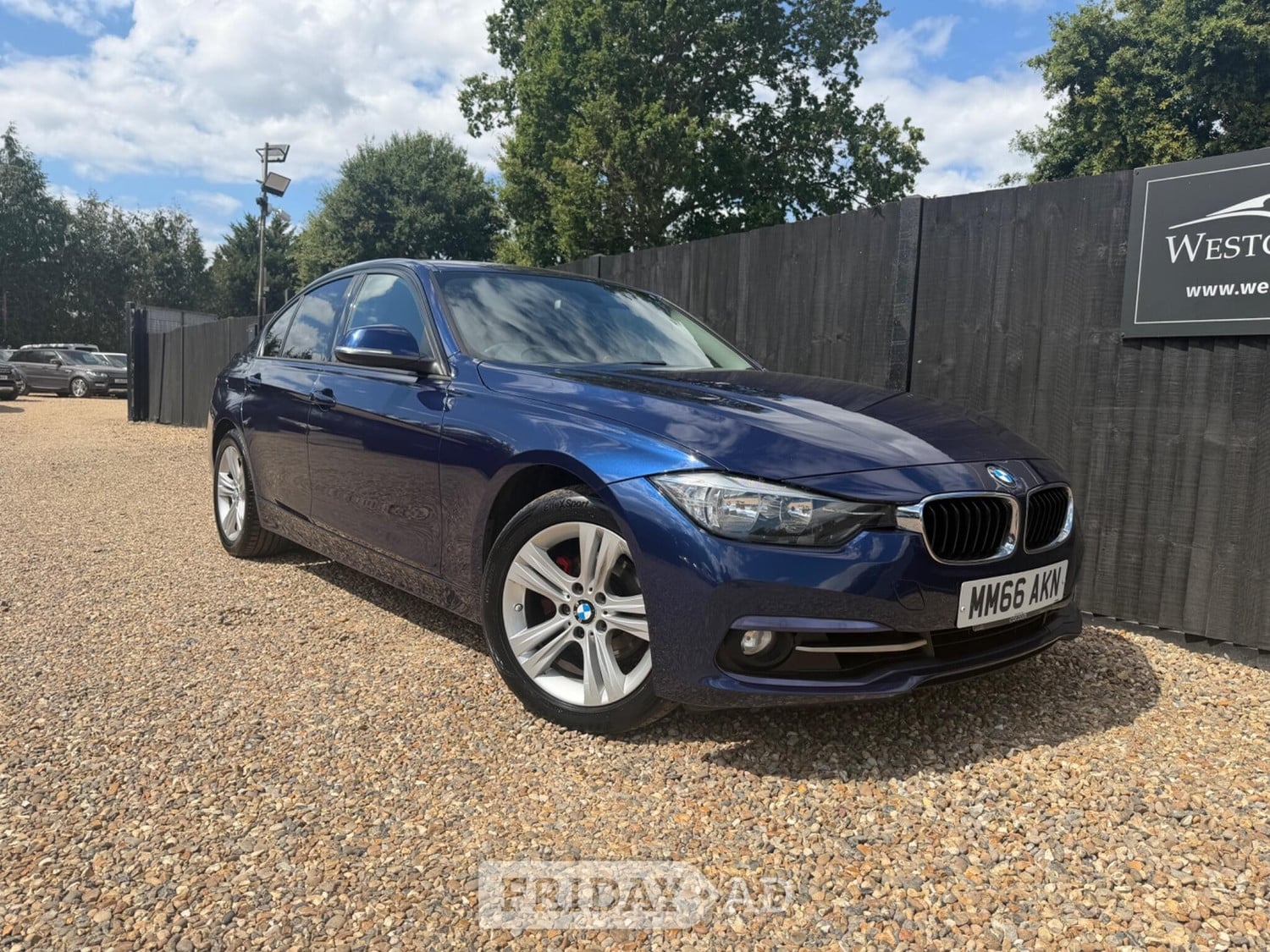 BMW 3 Series 2016 in Addlestone