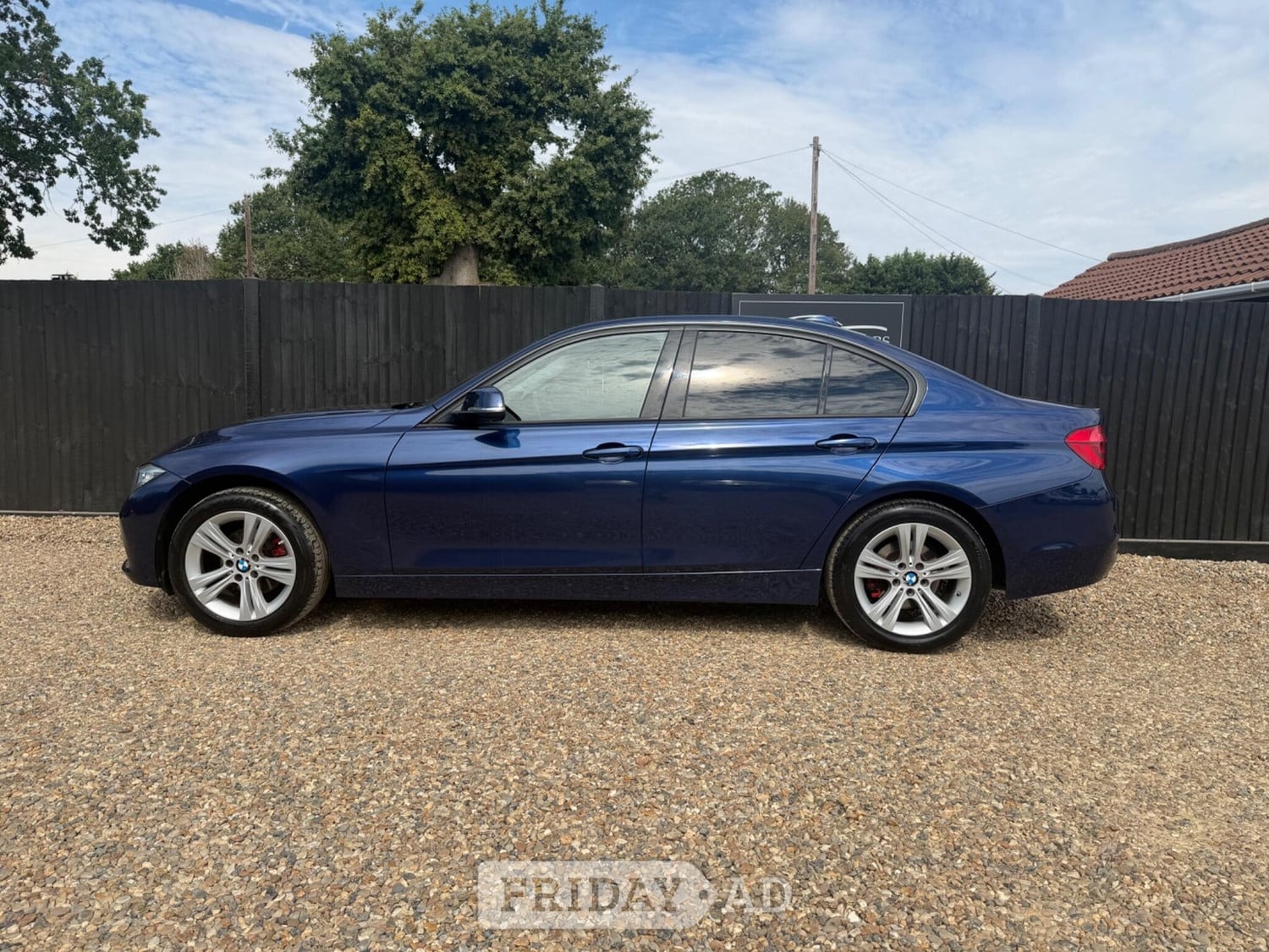 [ berth ]BMW 3 Series