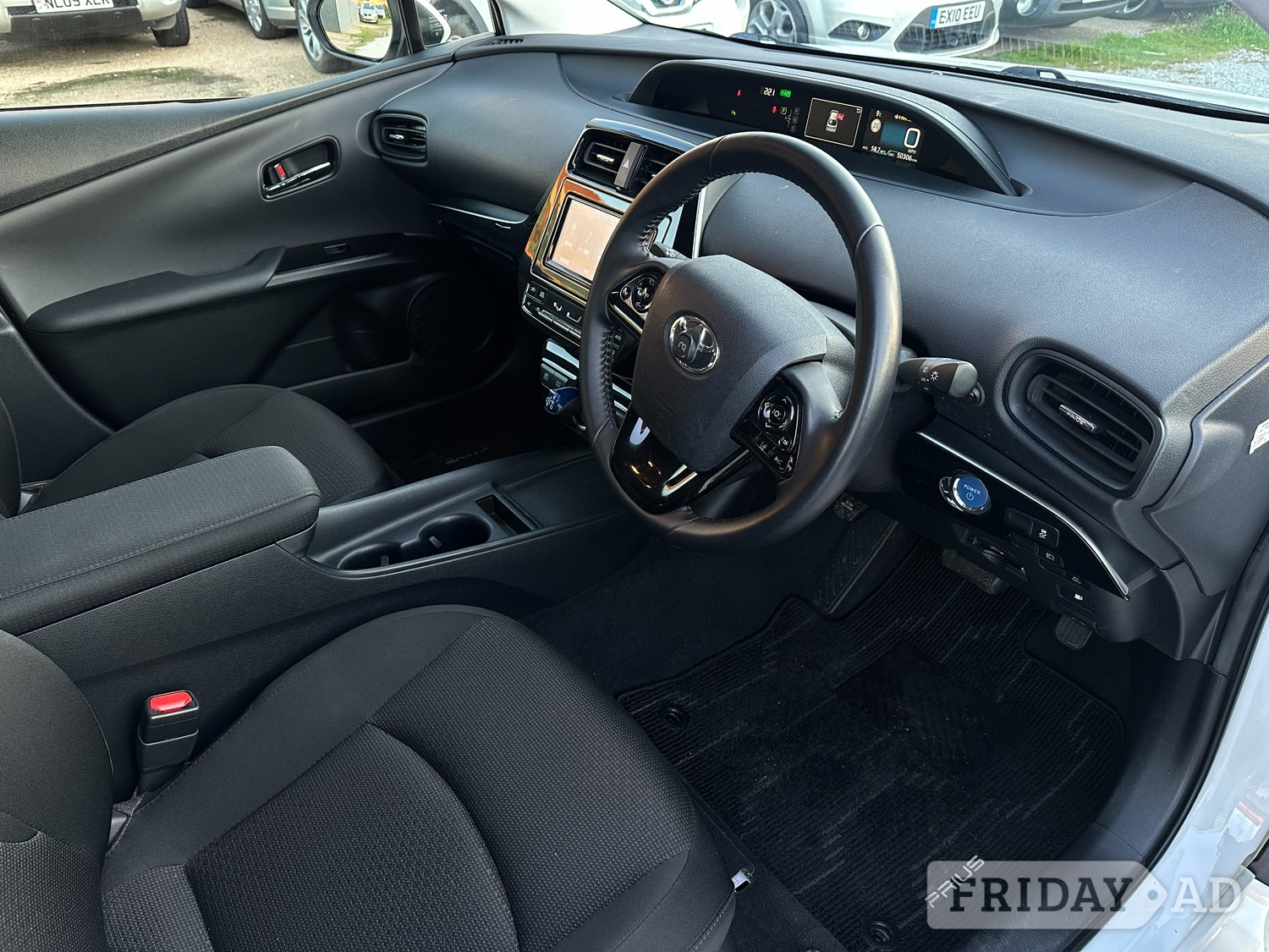 [ berth ]Toyota Prius