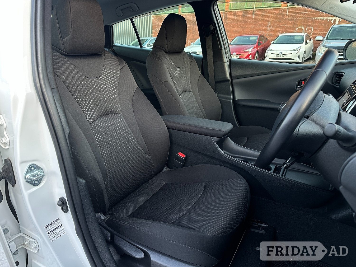 Toyota Prius 2022 - Cars in Birmingham