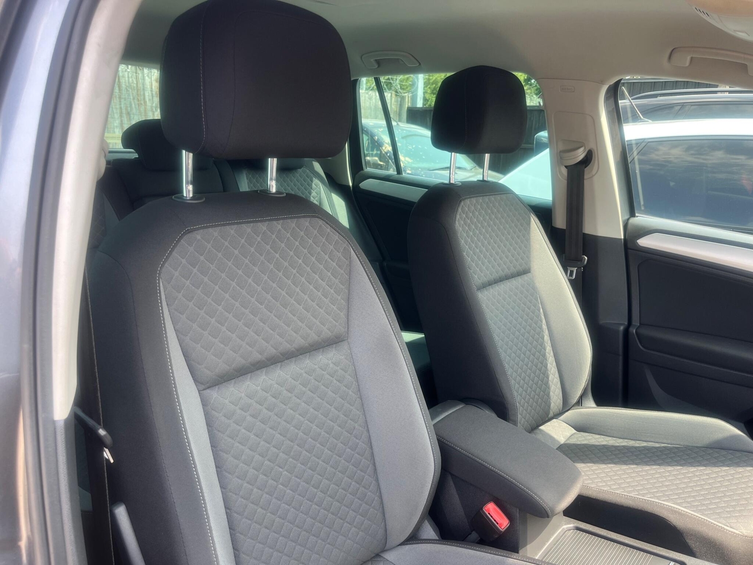 [ berth ]Volkswagen Tiguan