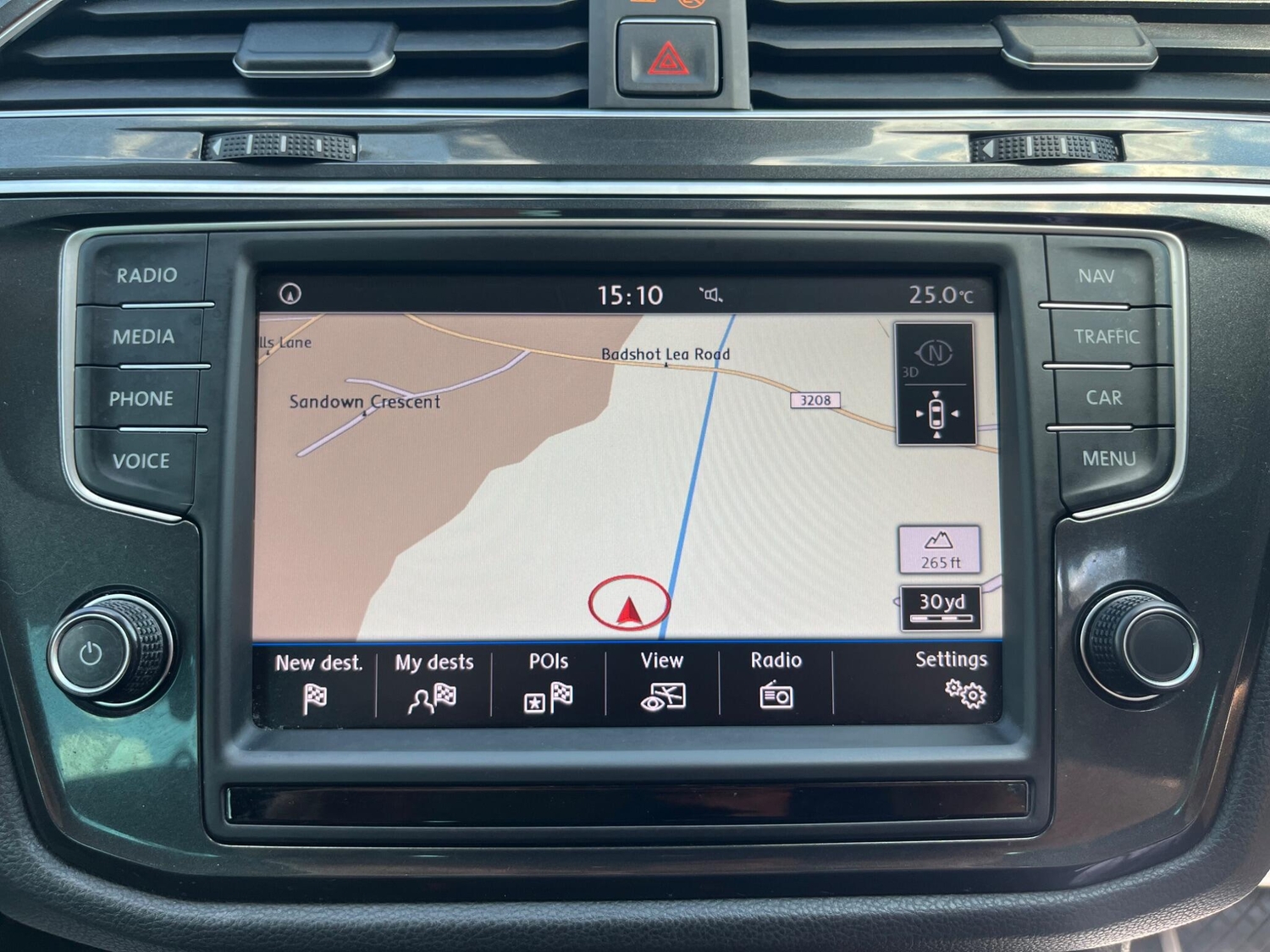 Volkswagen Tiguan 2017 - Cars