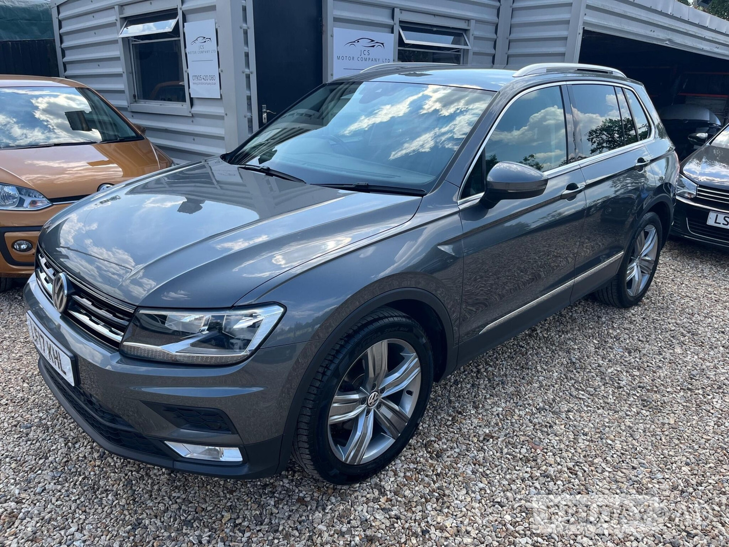 Volkswagen Tiguan 2017 in Farnham