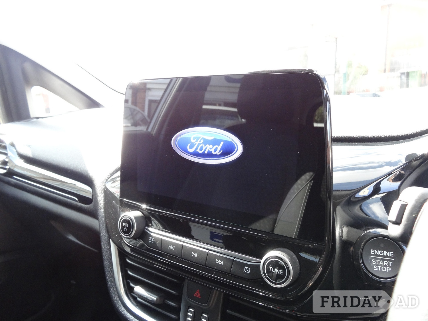 [ berth ]Ford Fiesta