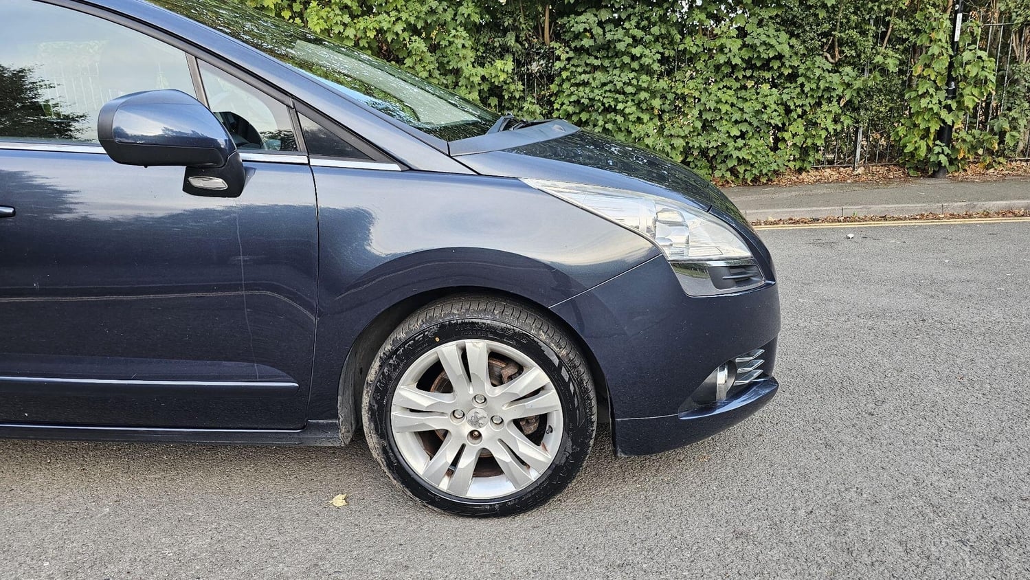 Peugeot 5008 2014 - Cars