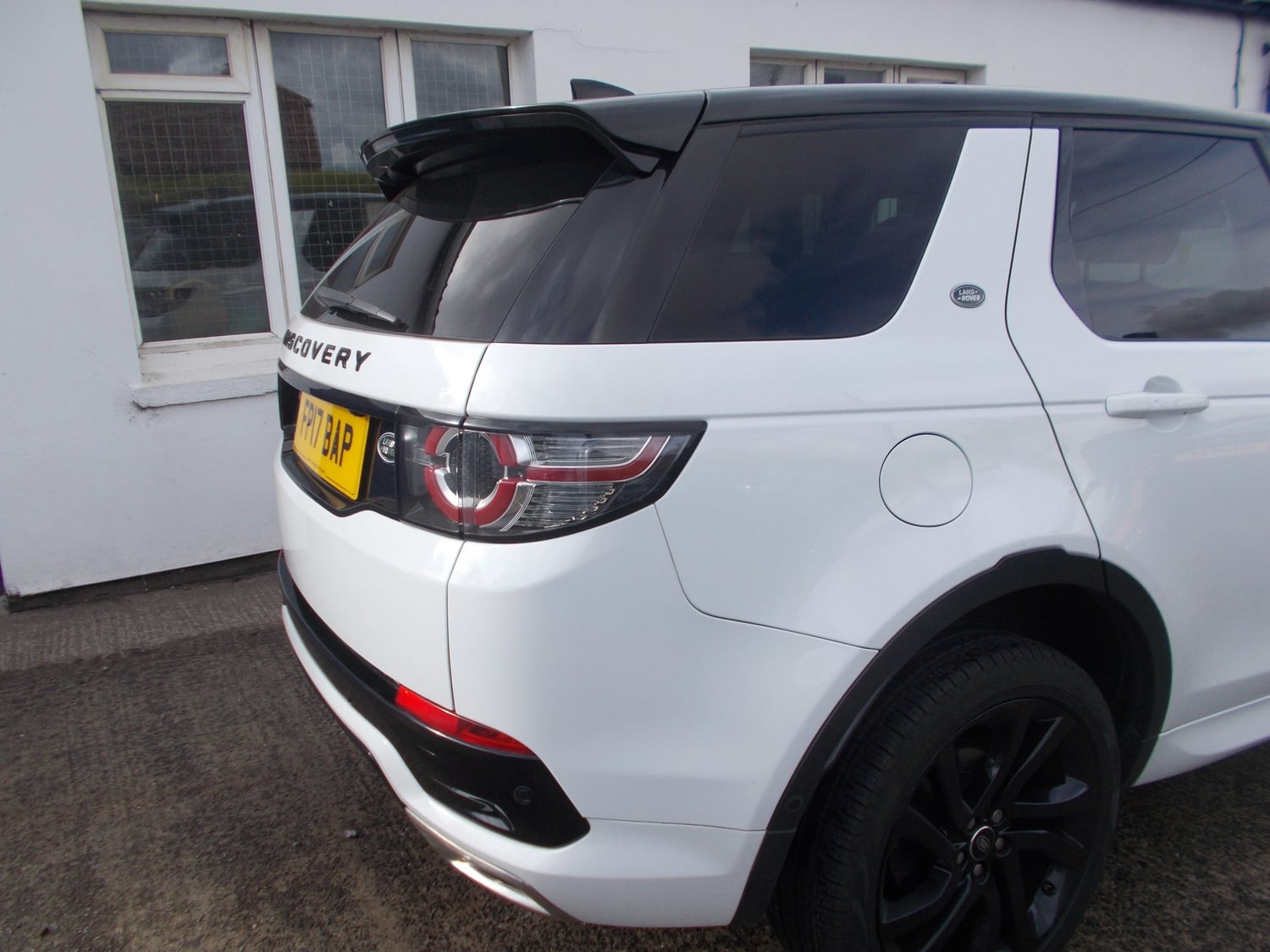Land Rover Discovery Sport 2017 - Cars