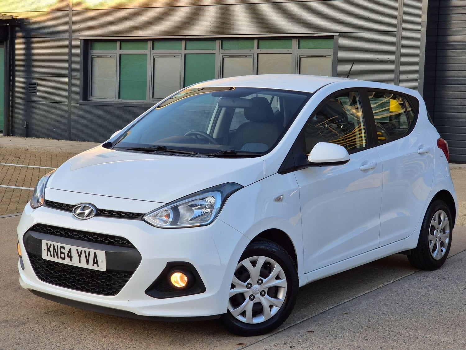 Hyundai i10 Slough