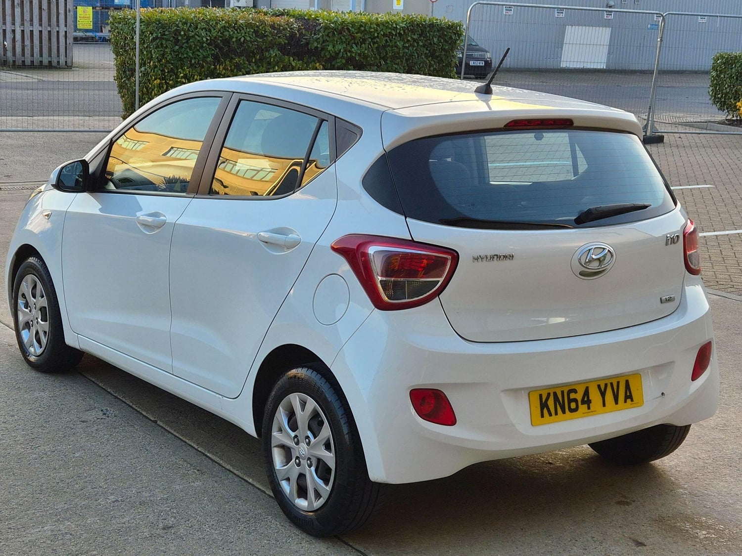 [ berth ]Hyundai i10