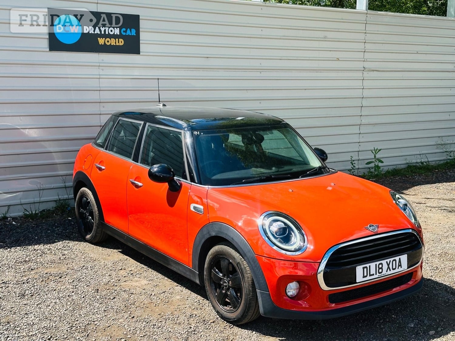 Mini Hatch 2018 - Cars