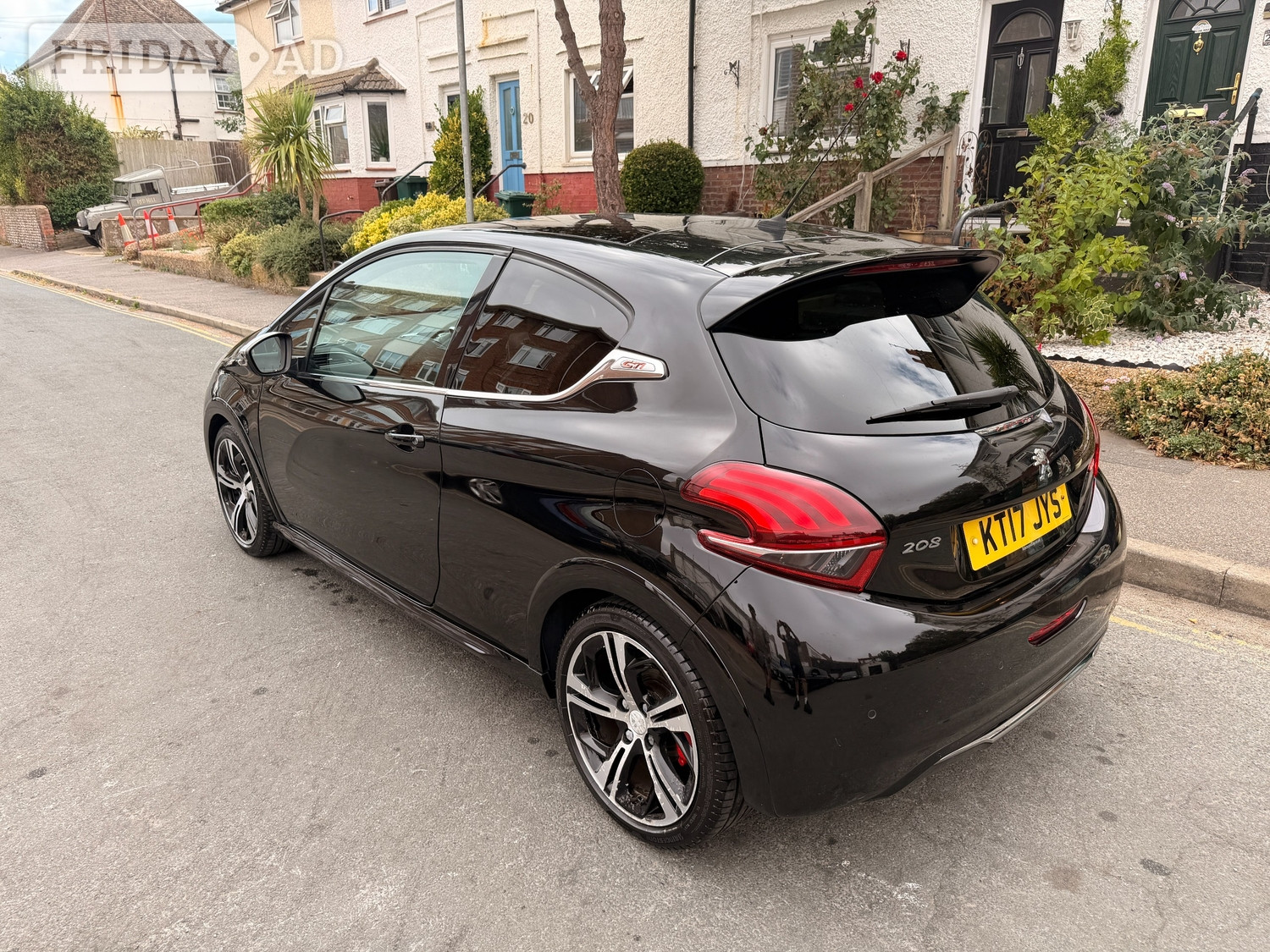 Peugeot 208 2017 - Cars in Brighton