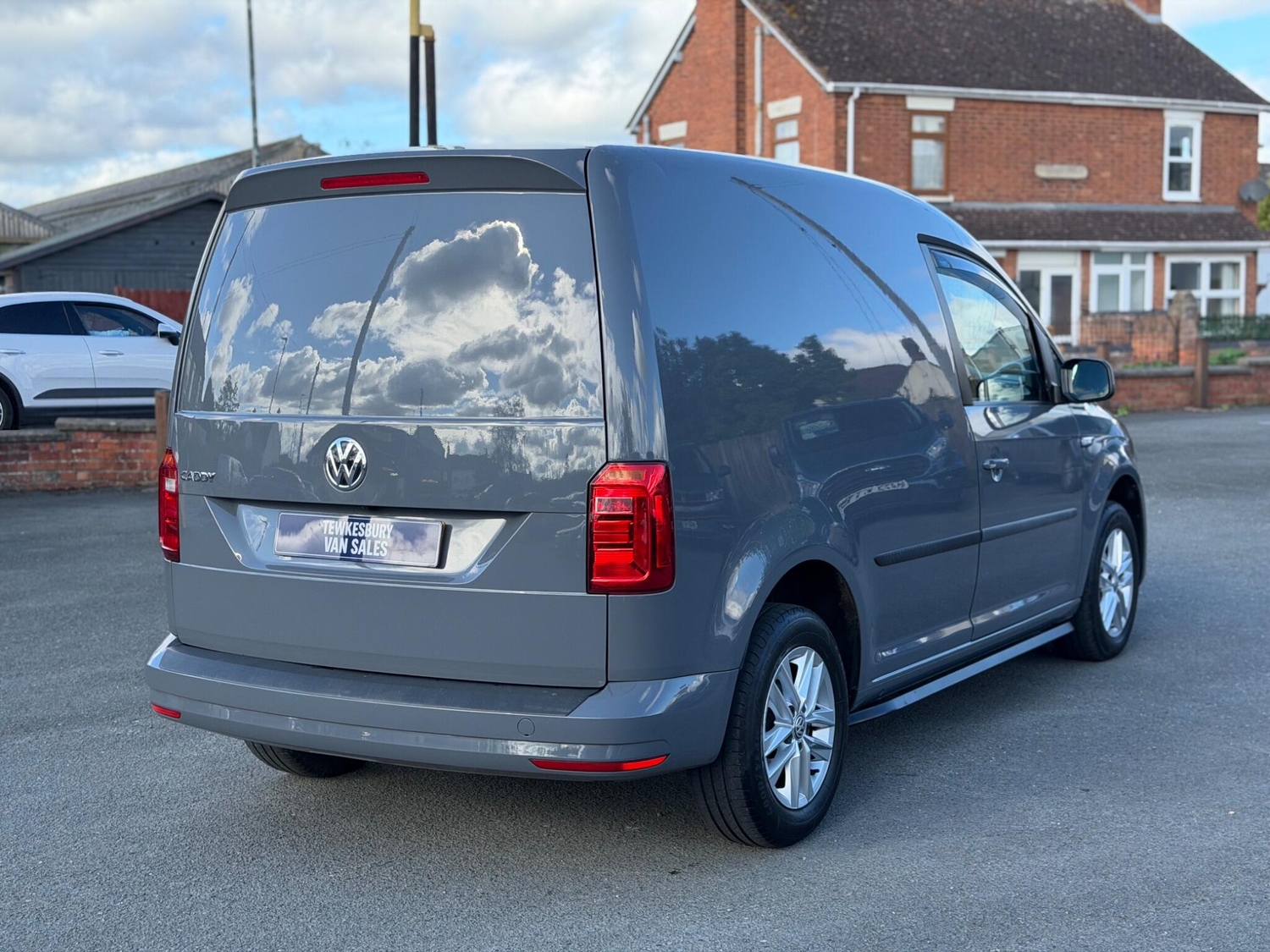 Volkswagen Caddy 2020 - Vans & Commercial Vehicles