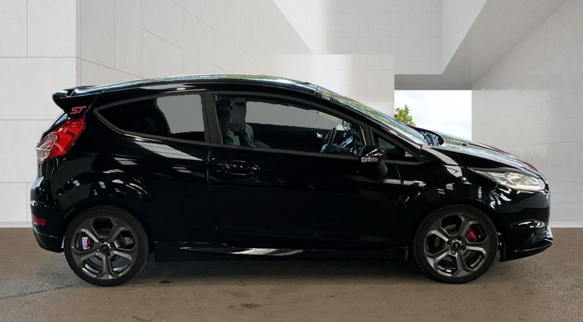 Ford Fiesta 2016 - Cars