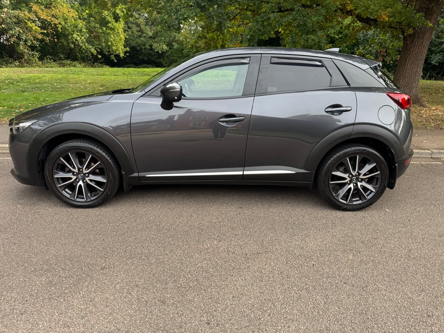 Mazda CX-3 2018 - Cars in Horsham