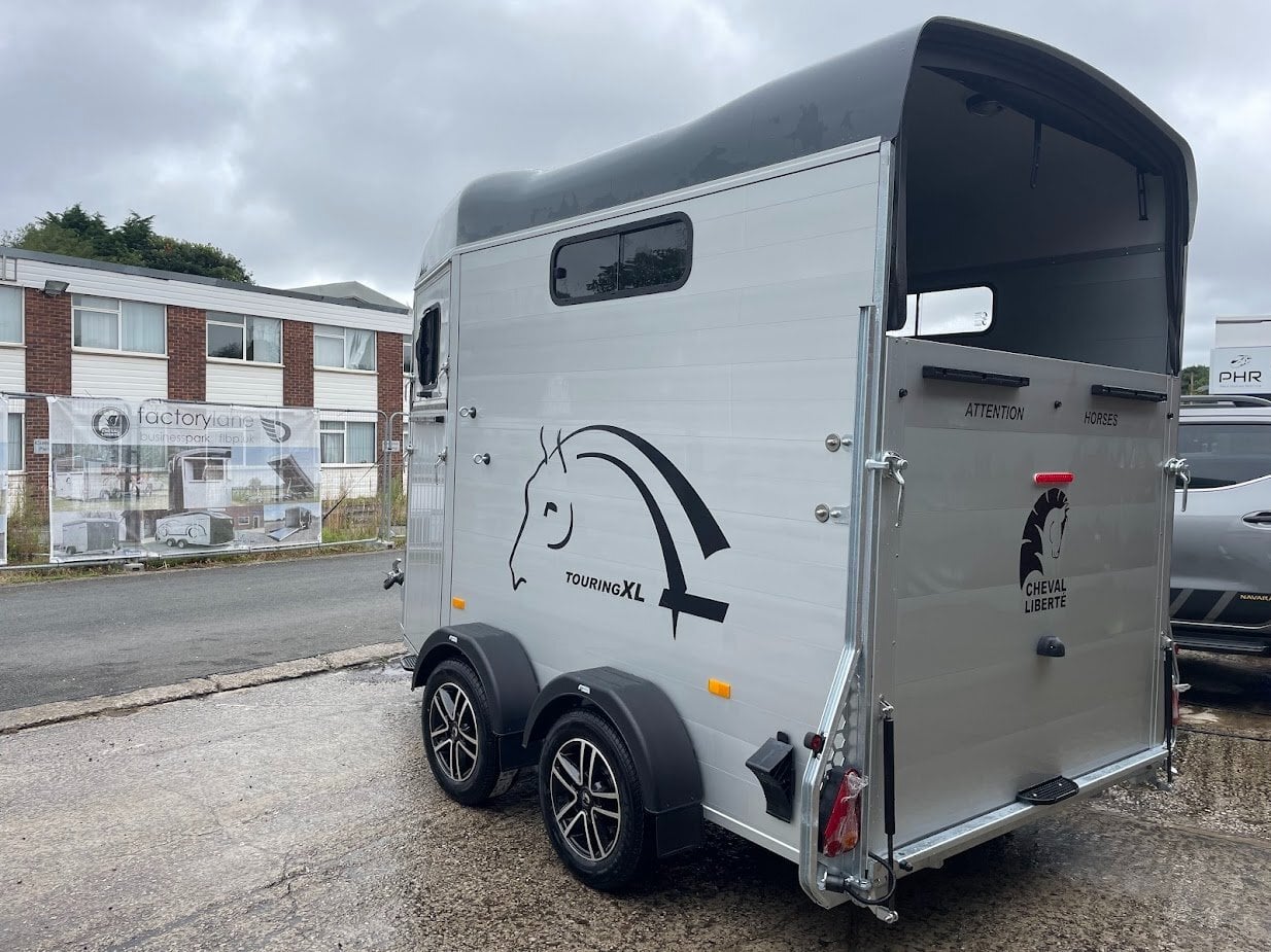 Cheval Liberte Touring XL   Horse Trailer - Trailers & Horseboxes in Preston