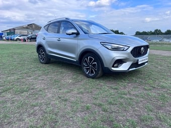 MG ZS 2023