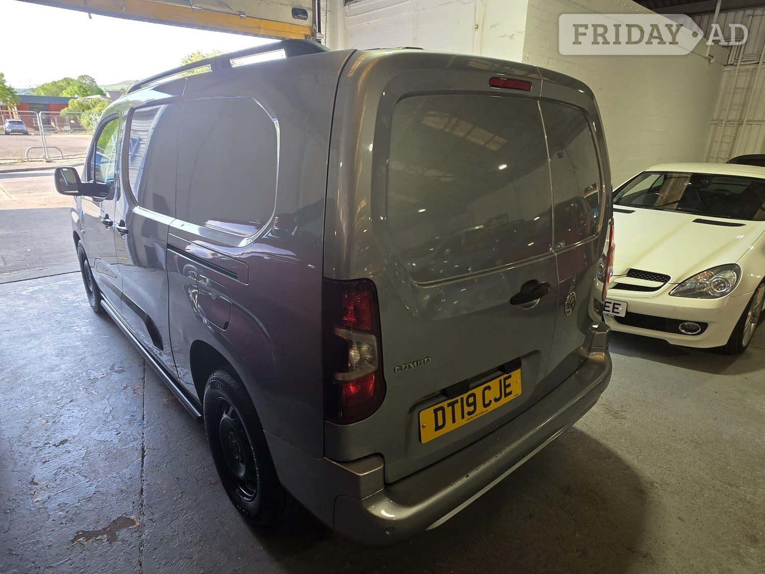 Vauxhall Combo 2019 - Vans & Commercial Vehicles in Pontypridd
