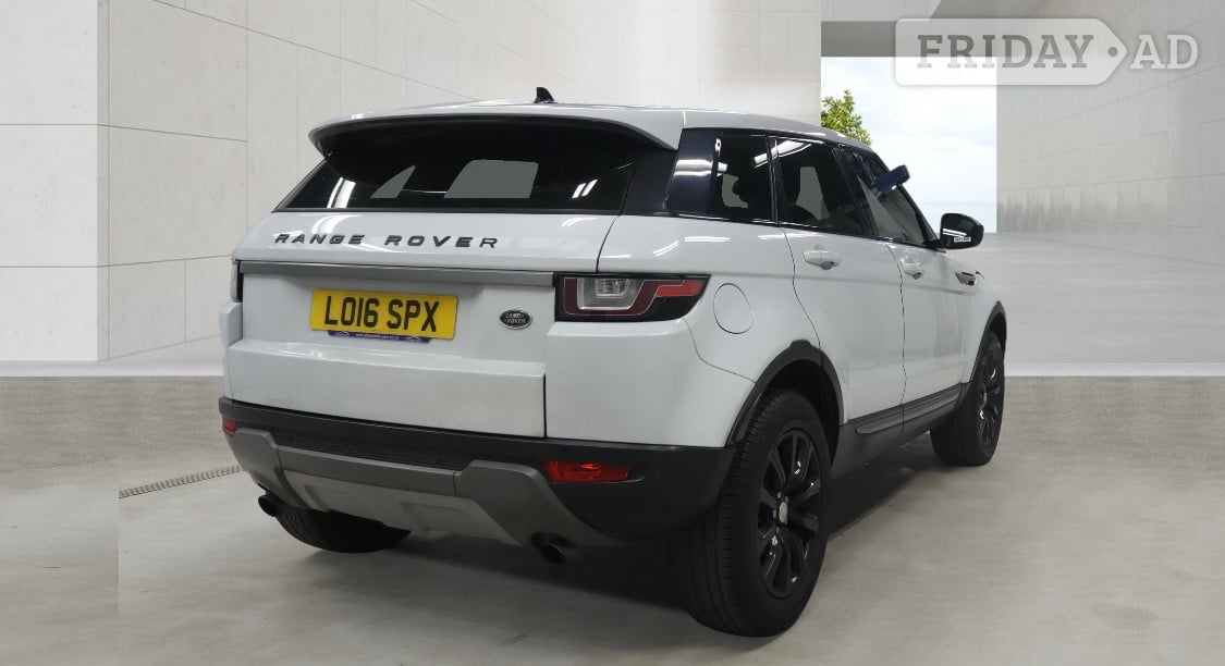 [ berth ]Land Rover Range Rover Evoque