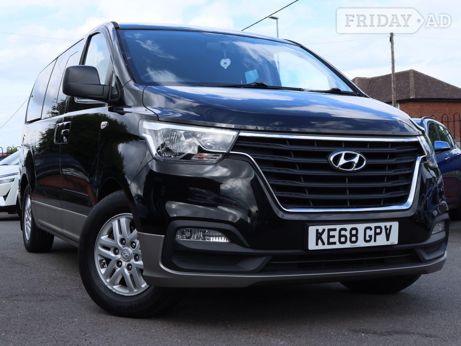 Hyundai i800 2018 in Coalville