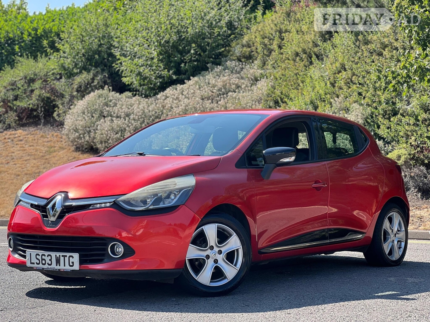 [ berth ]Renault Clio