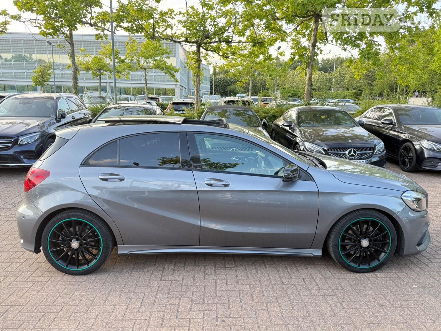 Mercedes-Benz A Class 2016 - Cars