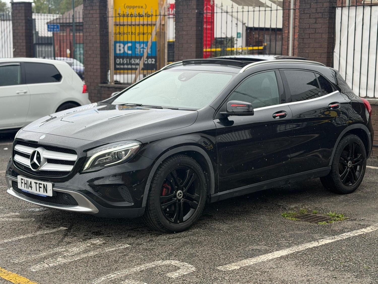 [ berth ]Mercedes-Benz GLA